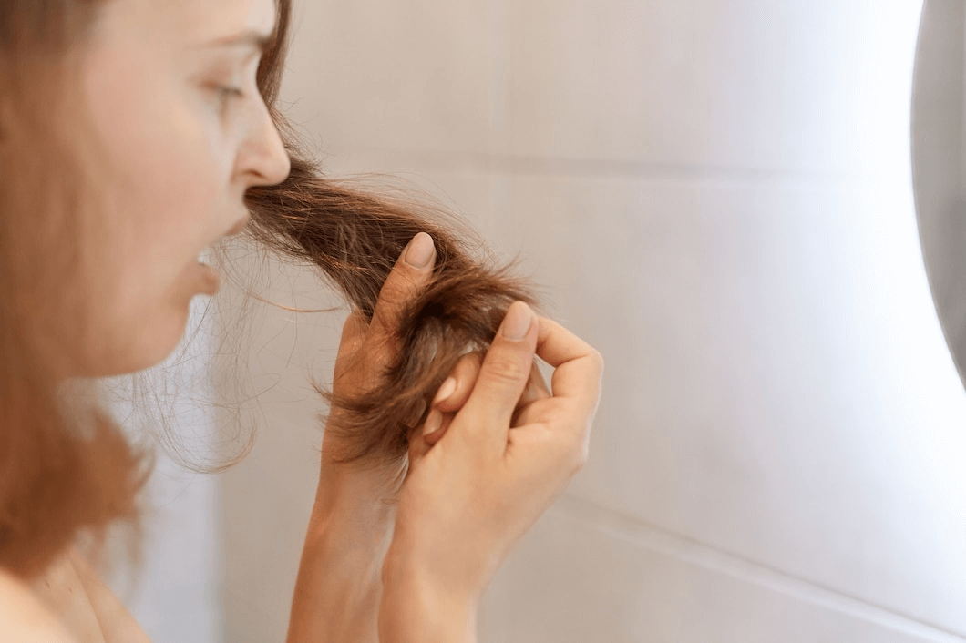 Thuốc nhuộm gây hư tổn mái tóc