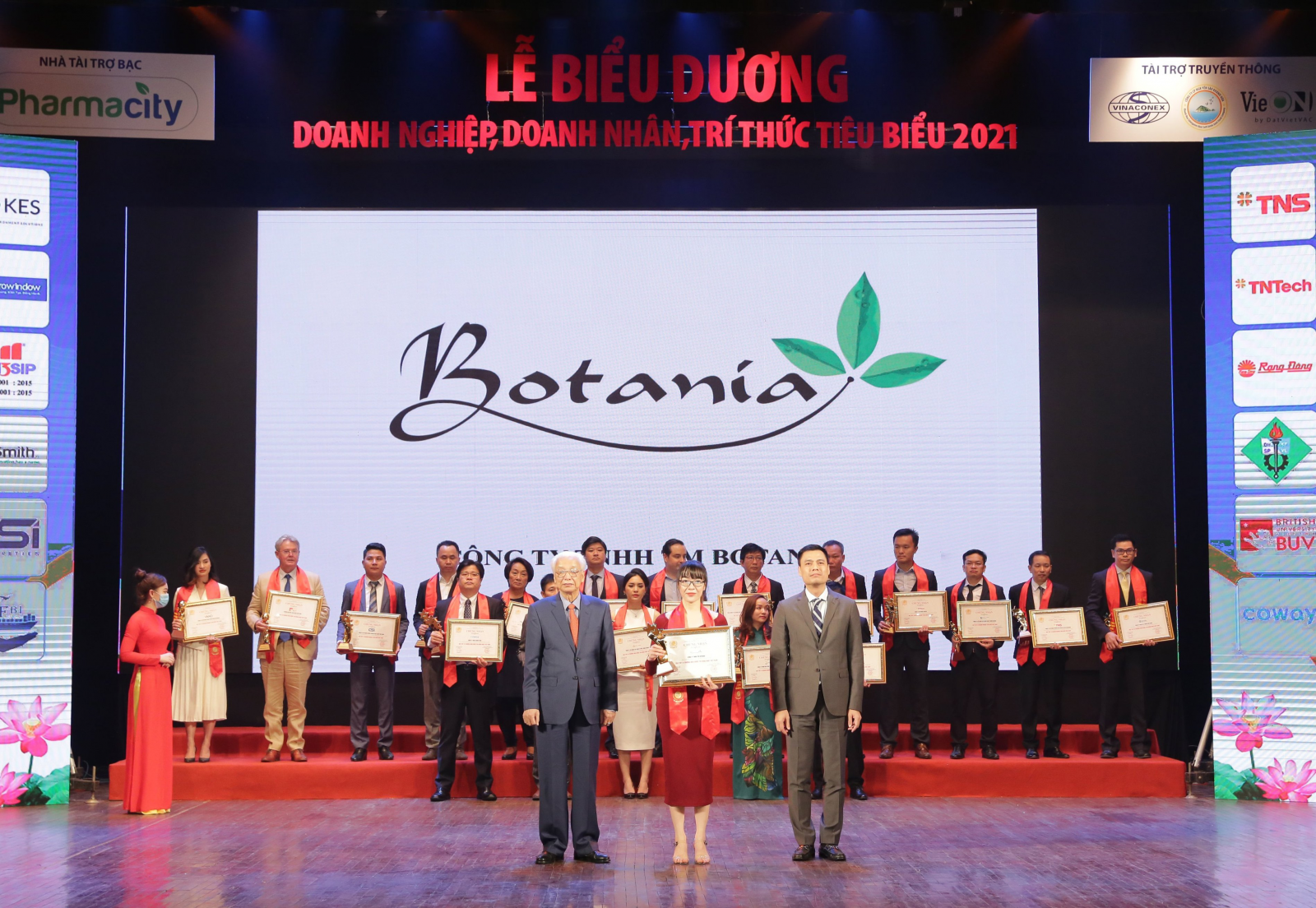Công ty Botania đã vinh dự nhận giải thưởng Top 10 Thương hiệu được tin dùng nhất Việt Nam